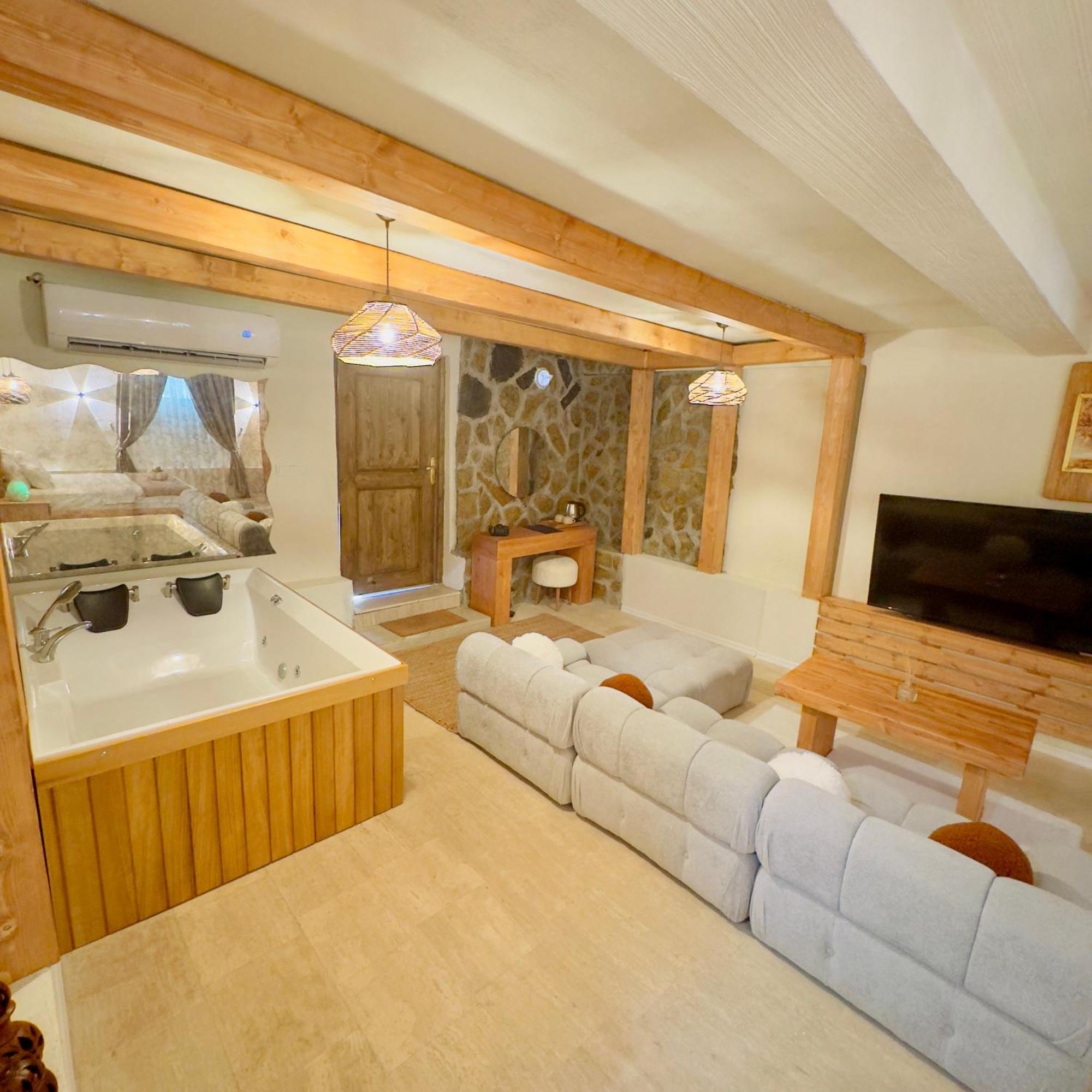 Ride And Stay Çeşme Εξωτερικό φωτογραφία