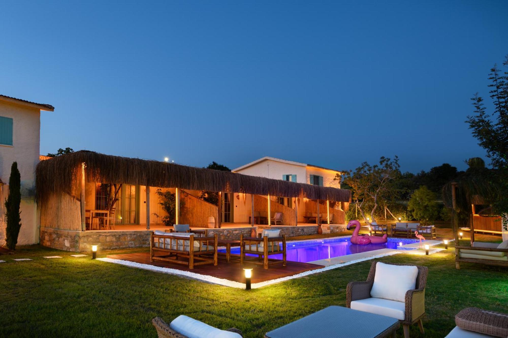 Ride And Stay Çeşme Εξωτερικό φωτογραφία